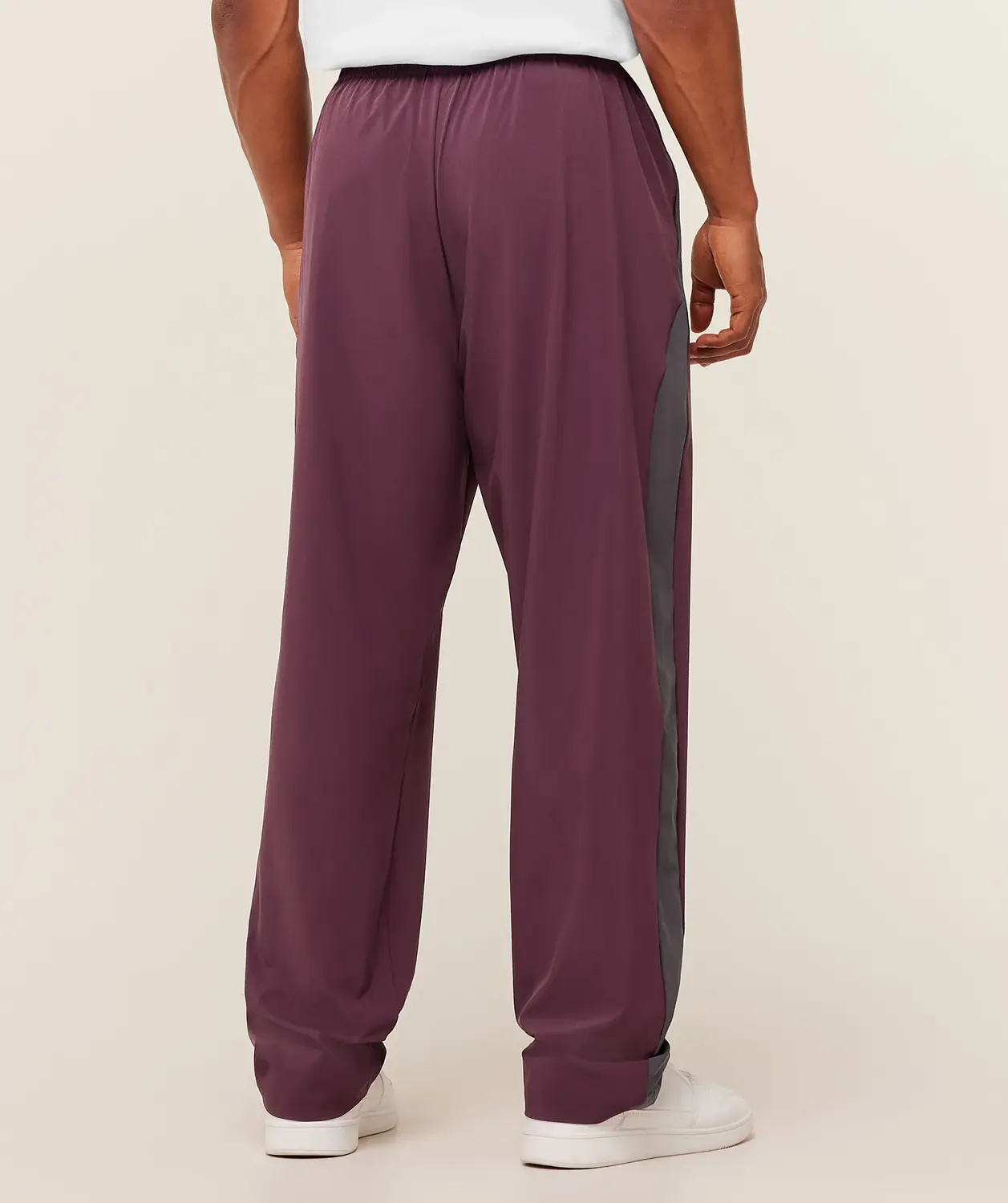 Collegiate Tech Pants Regular Fit - Image 2