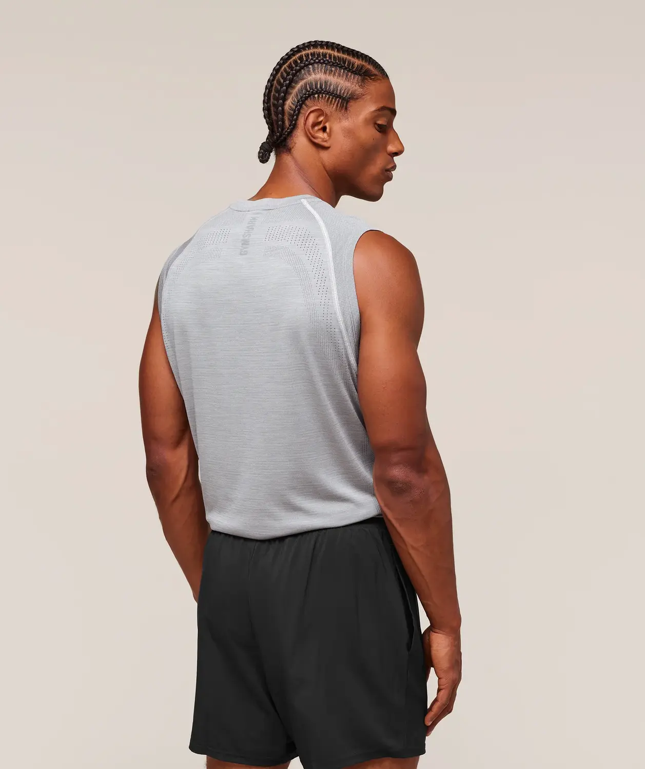 Versatile Seamless Tank - Image 2