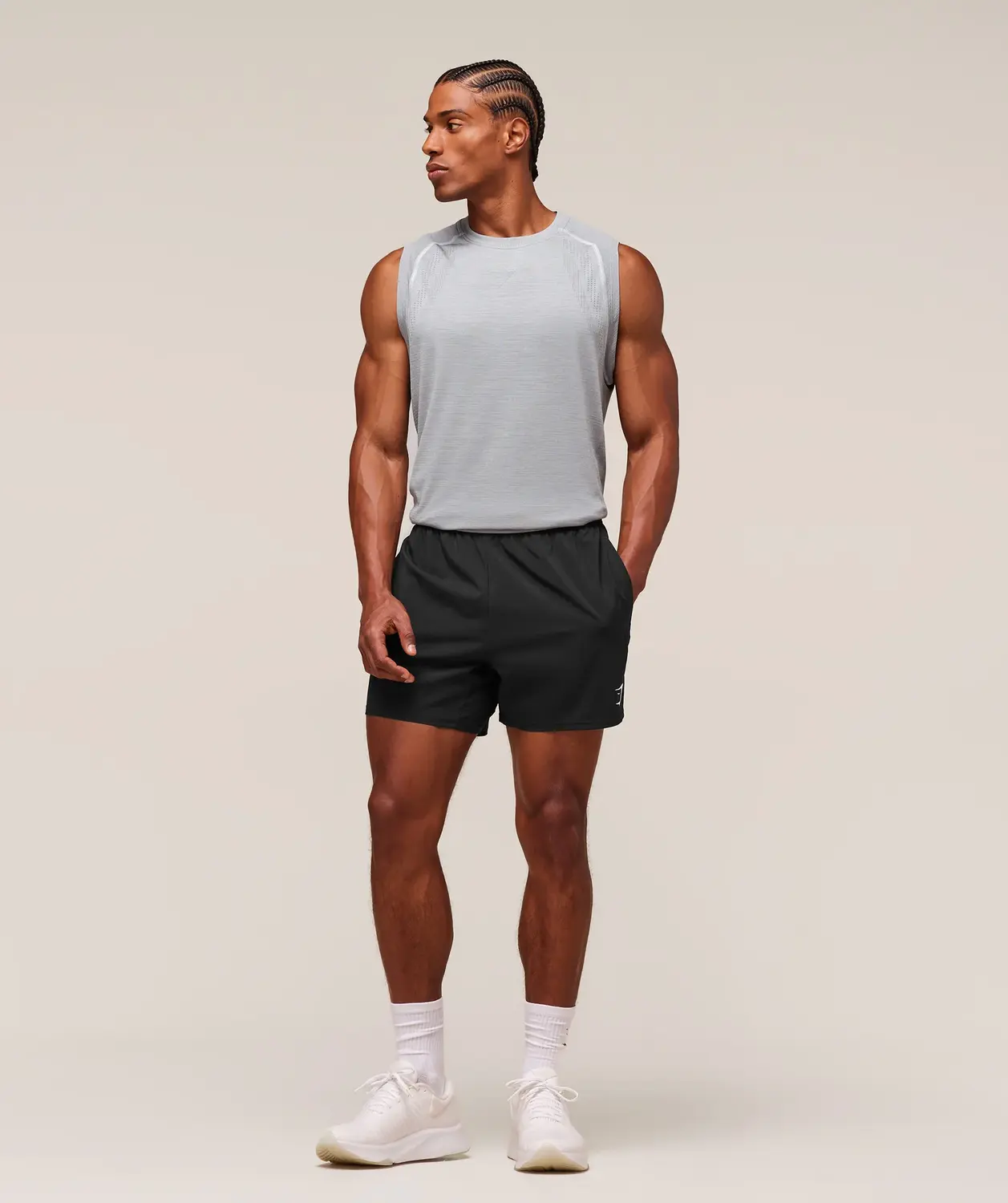 Versatile Seamless Tank - Image 3