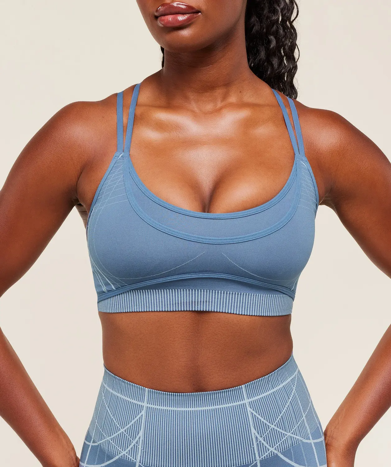 Apex Seamless Strappy Sports Bra Light Support - Image 4