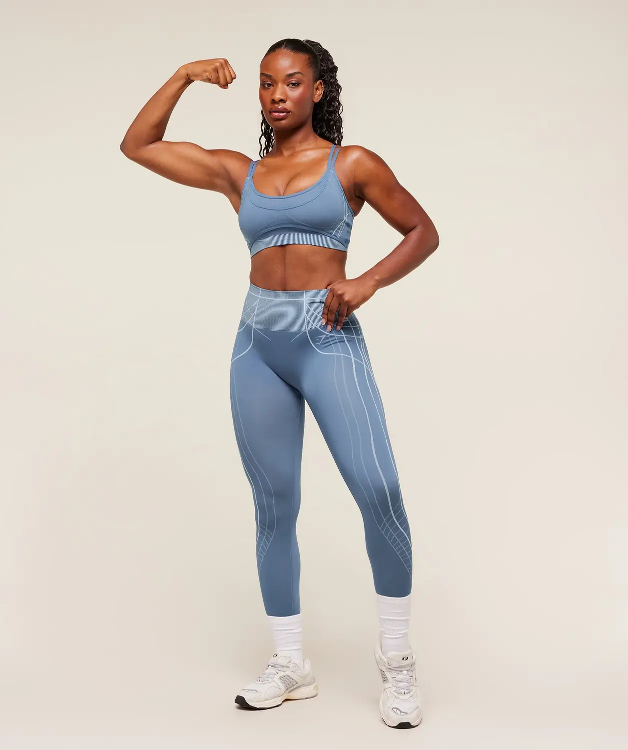 Apex Seamless Strappy Sports Bra Light Support - Image 6