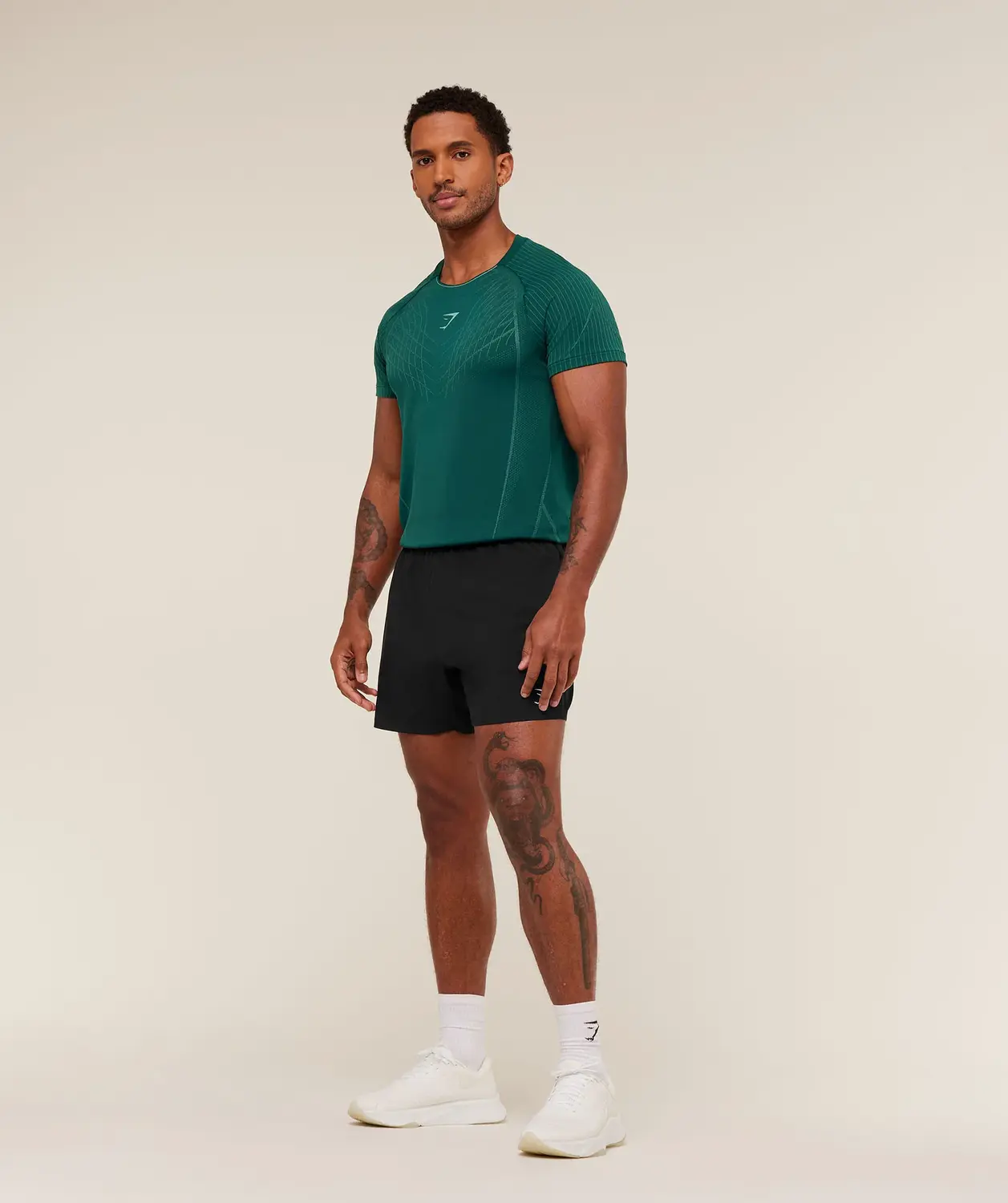 Apex Seamless T-Shirt Slim Fit - Image 5