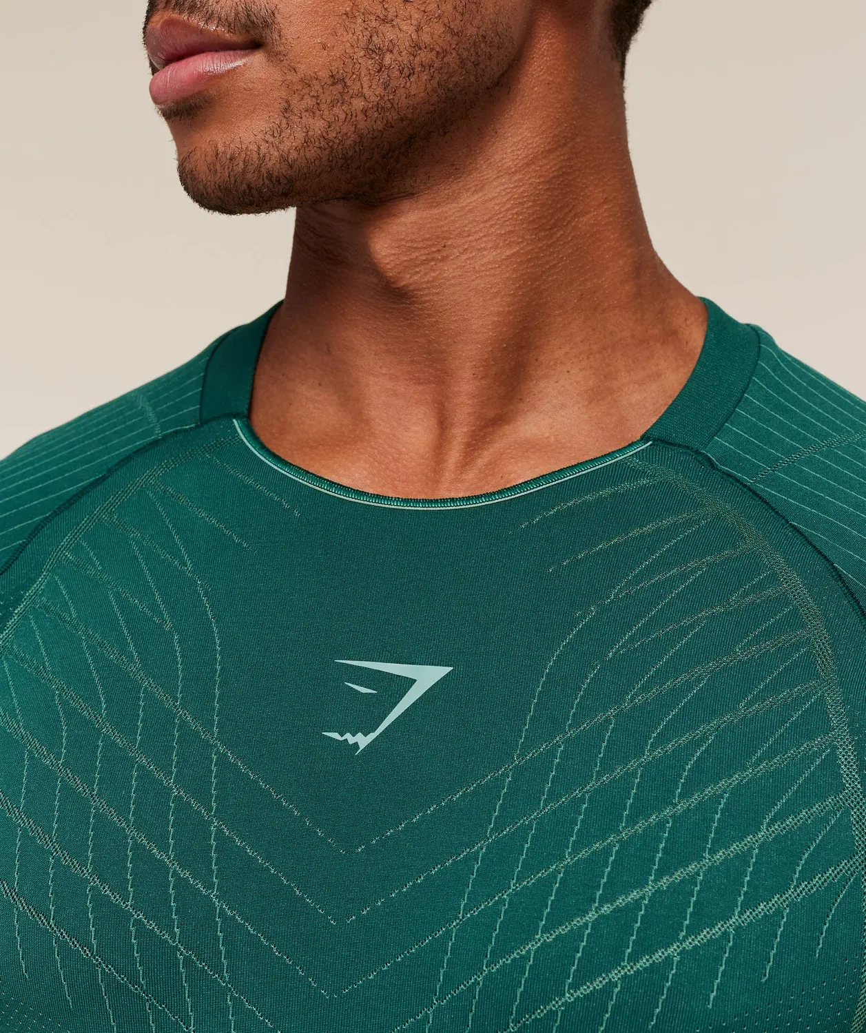 Apex Seamless T-Shirt Slim Fit - Image 6