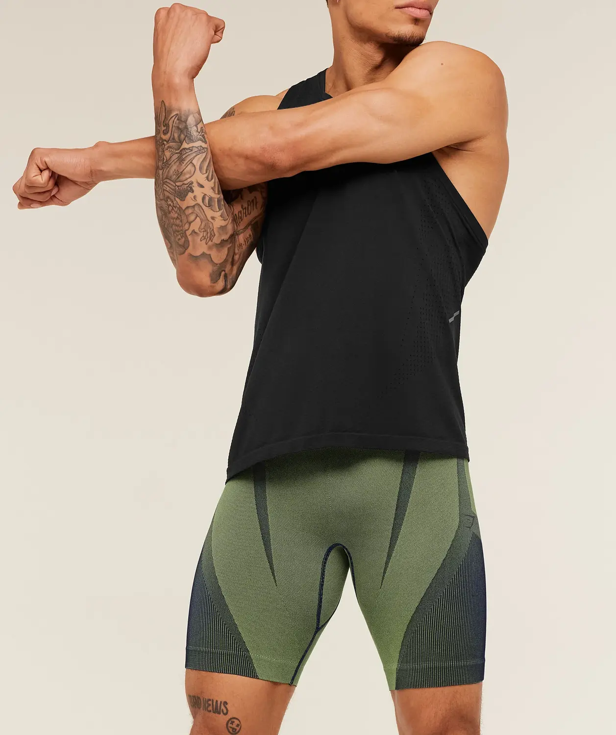 Seamless Running Half Tight Body Fit - Image 5