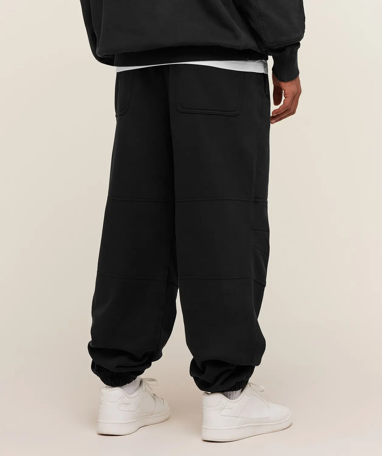 Premium Heavyweight Jogger Oversized Fit - Image 2